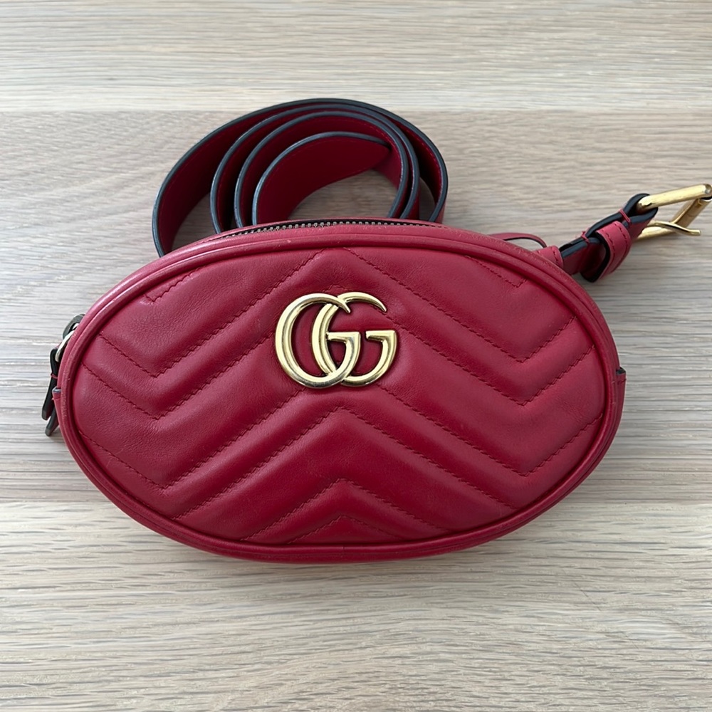 Gucci Red Leather Marmont Belt Bag size 85